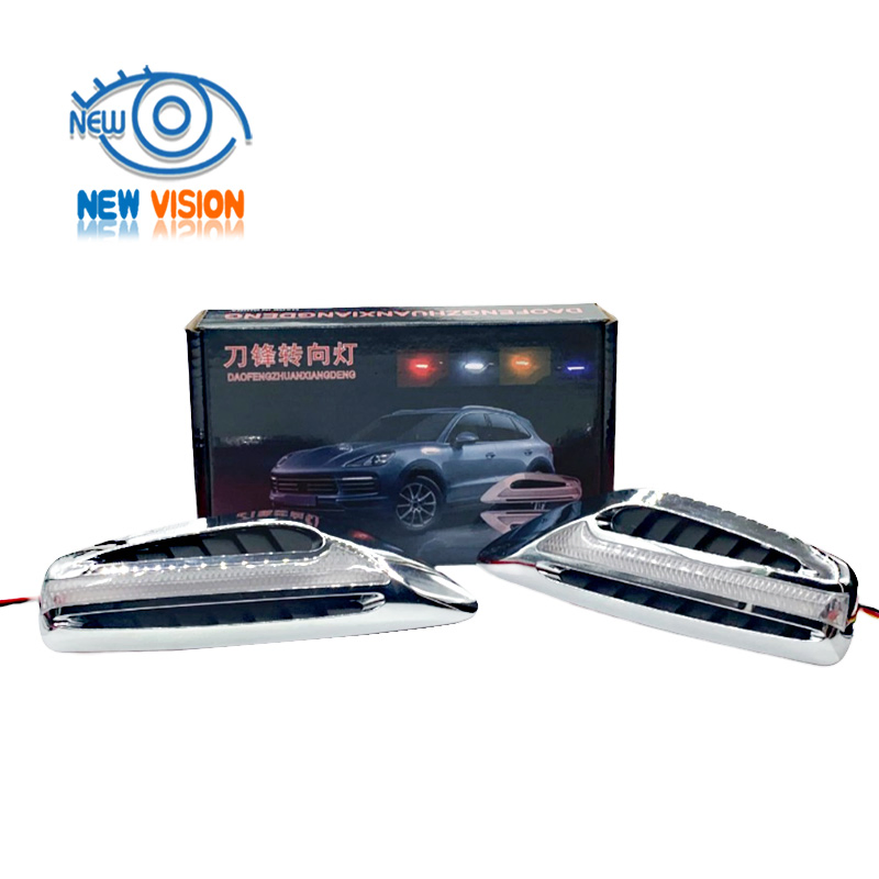 Боковые светодиодные поворотники Blade