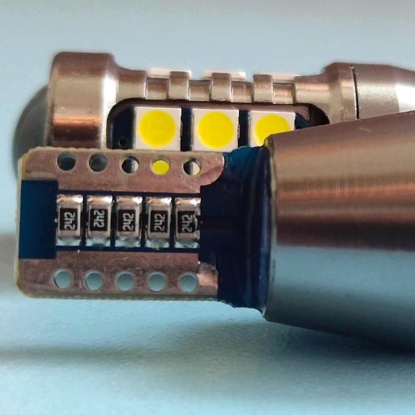 Светодиодная лампа T10 5W/6W для авто, ударопрочная