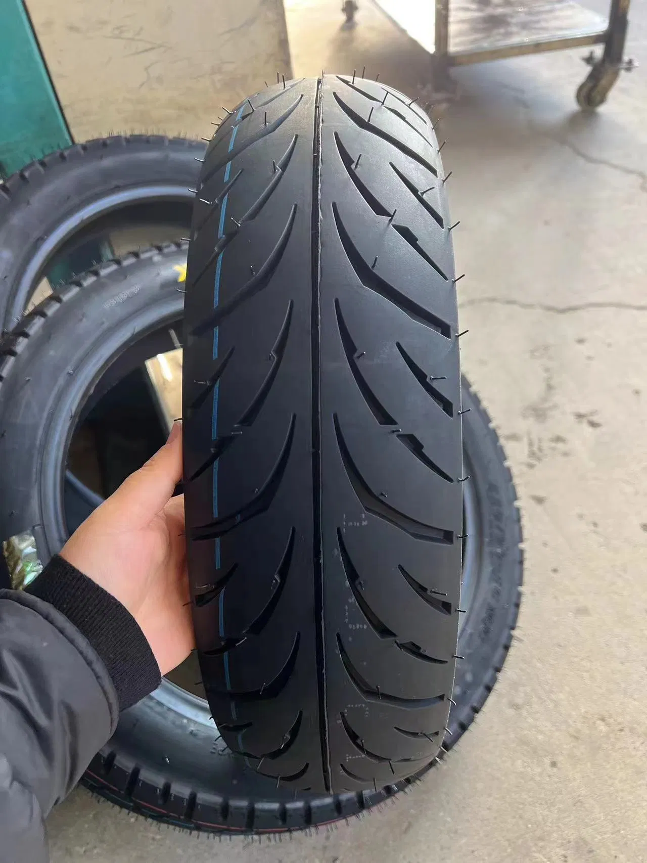 Мотошина 130/90-15 150/80-15, резина 40-55%