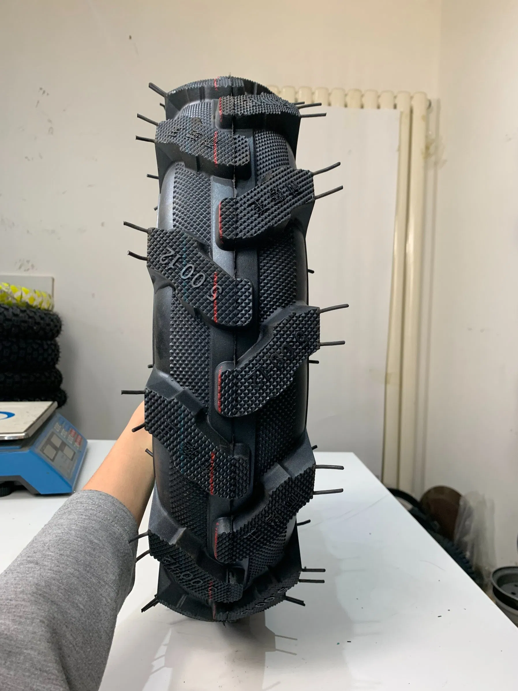 Пневматическая шина 5.00-12 для мини-трактора со стальным диском