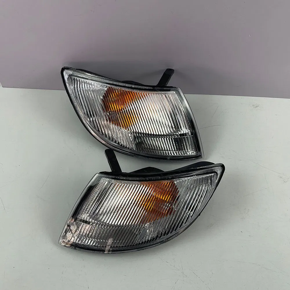 Угловые фары Nissan Rnessa N30 1997-2001