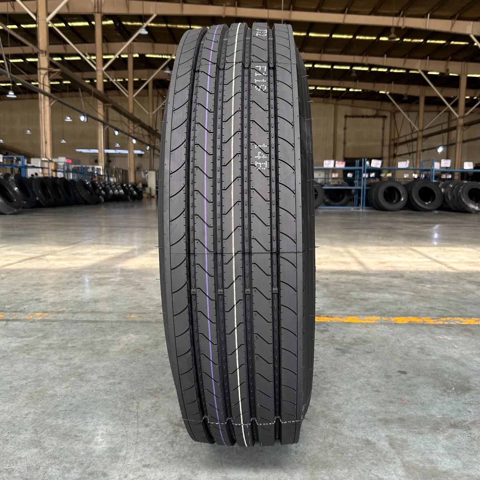 All Steel Truck and Bus Radial Tyre Gft Rider /Semes Brand for Long Haul /Regional /on-off Road Constant Quality Wear-Resistance Excellent Traction\Durability