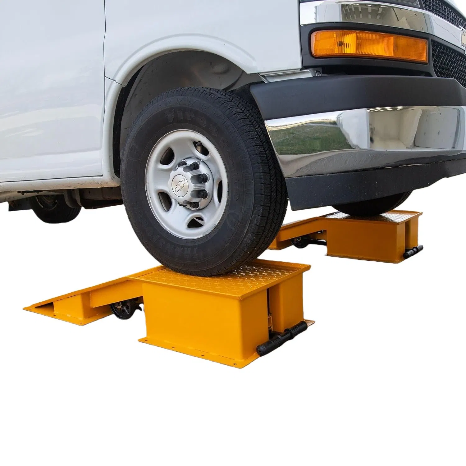 Heavy Duty Steel Truck Service Ramps with Retractable Wheels, Car Service Ramps
