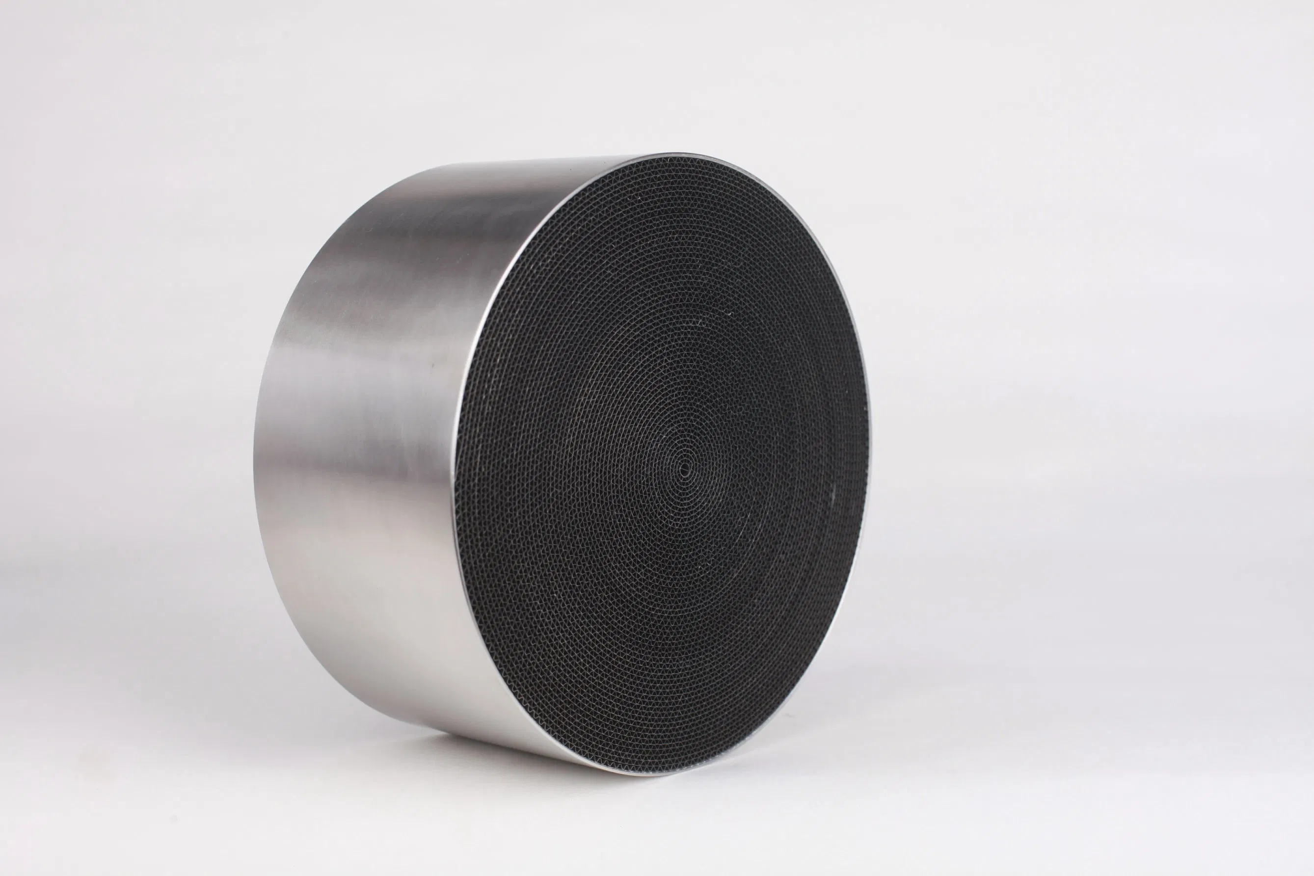 Металлический катализатор High-Flow для химического синтеза