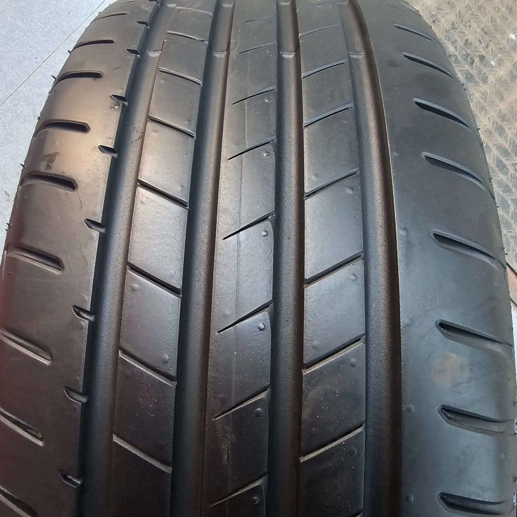 Автошина 245/45R18 с гарантией, б/у