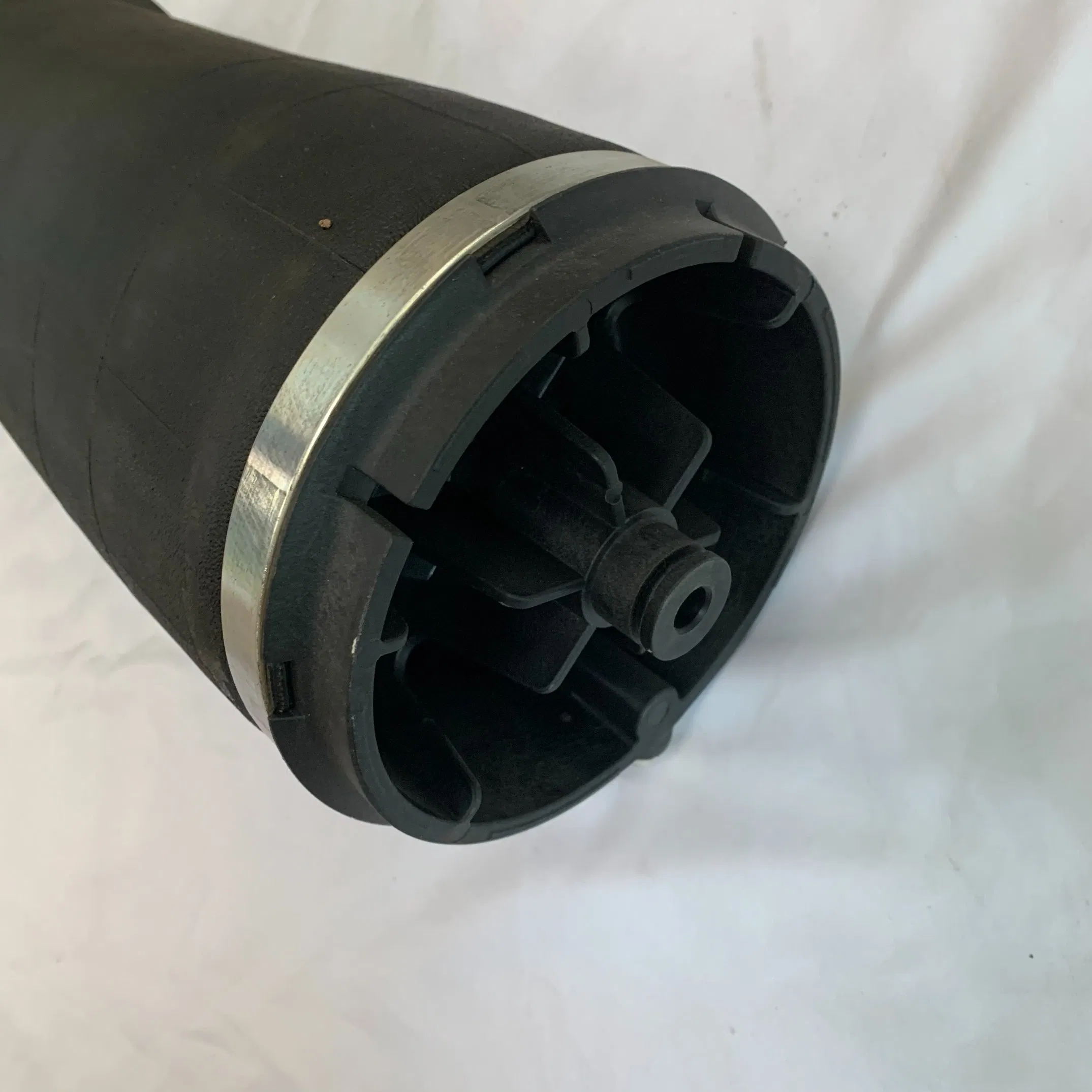 Air Spring Air Suspension Shock Absorber Rear Left for Land Rover Sport OEM Lr052171 Lr044853