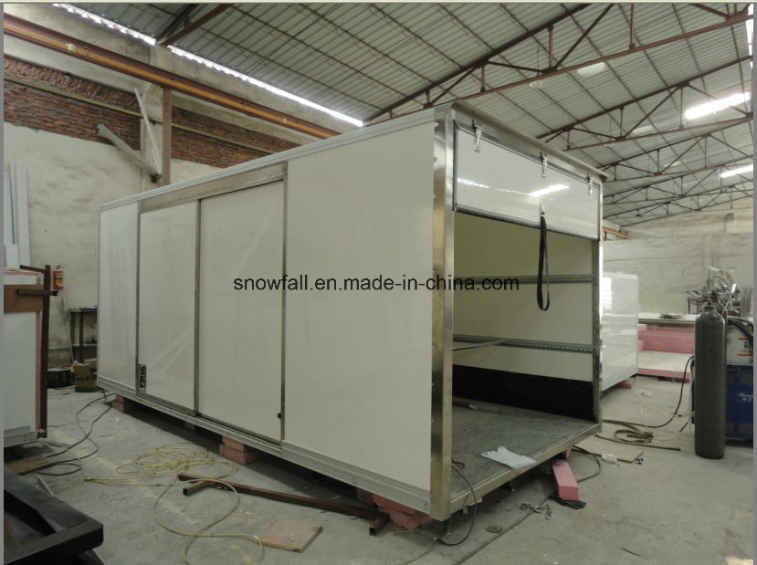 Lightweight and Durable Fiberglass Truck Body for Cargo Transport