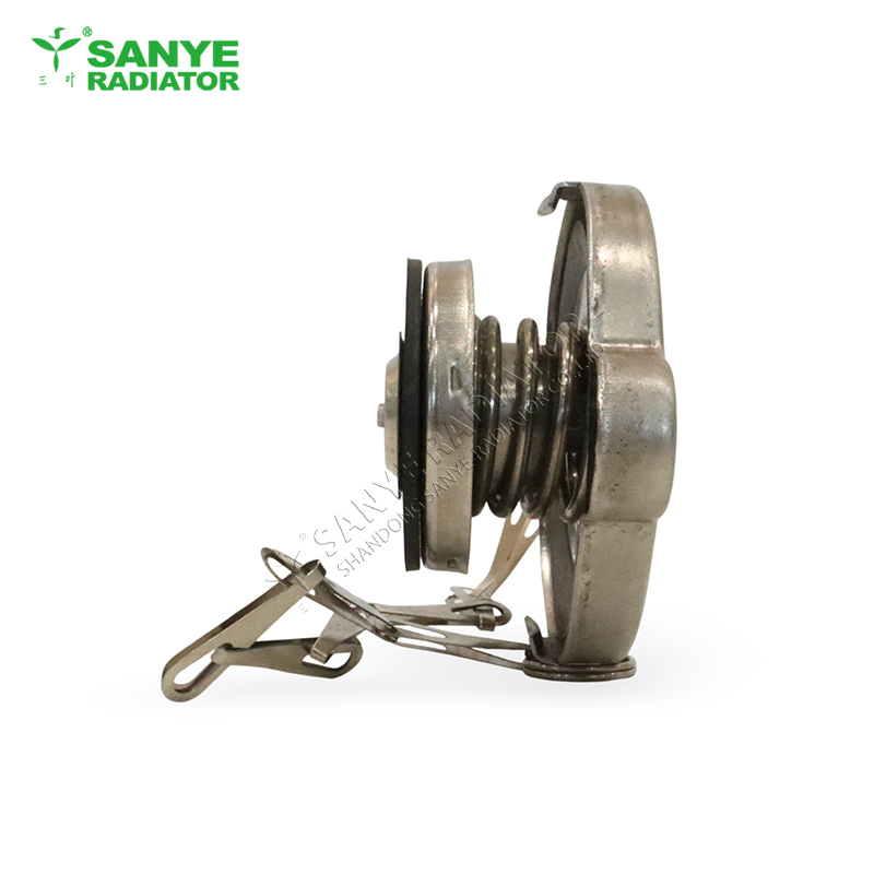 Medium Car Radiator Iron Cap 5.9X7.9X3.1 (cm) for Engine Cooling System