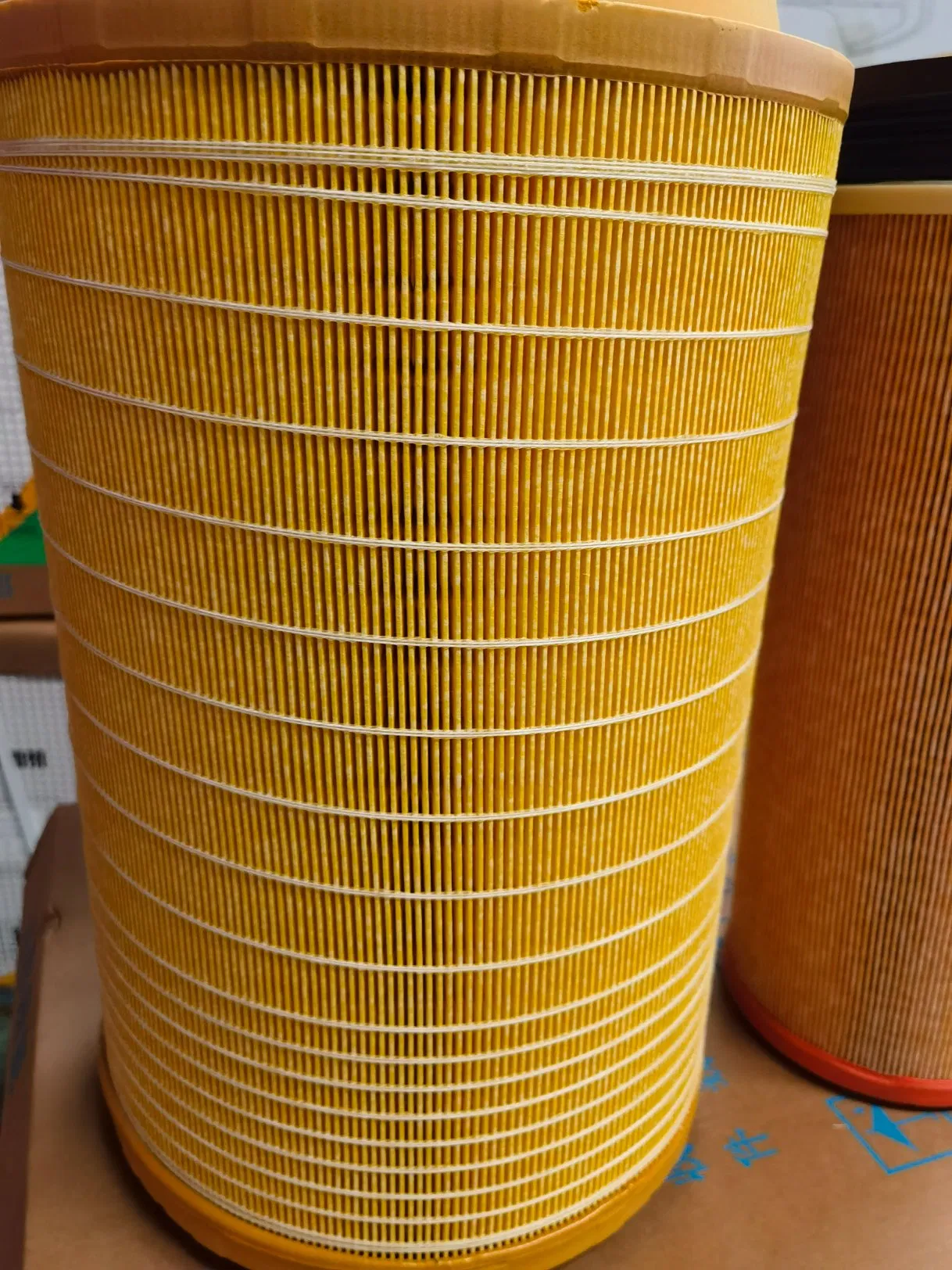 Sinotruck HOWO Truck Parts Wg9725190102 Air Filter Element K2841