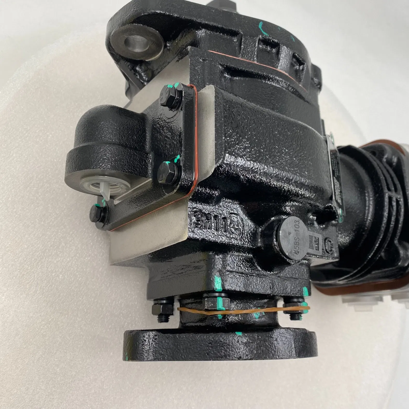 Воздушный компрессор 3974548 для дизельного двигателя 6BT