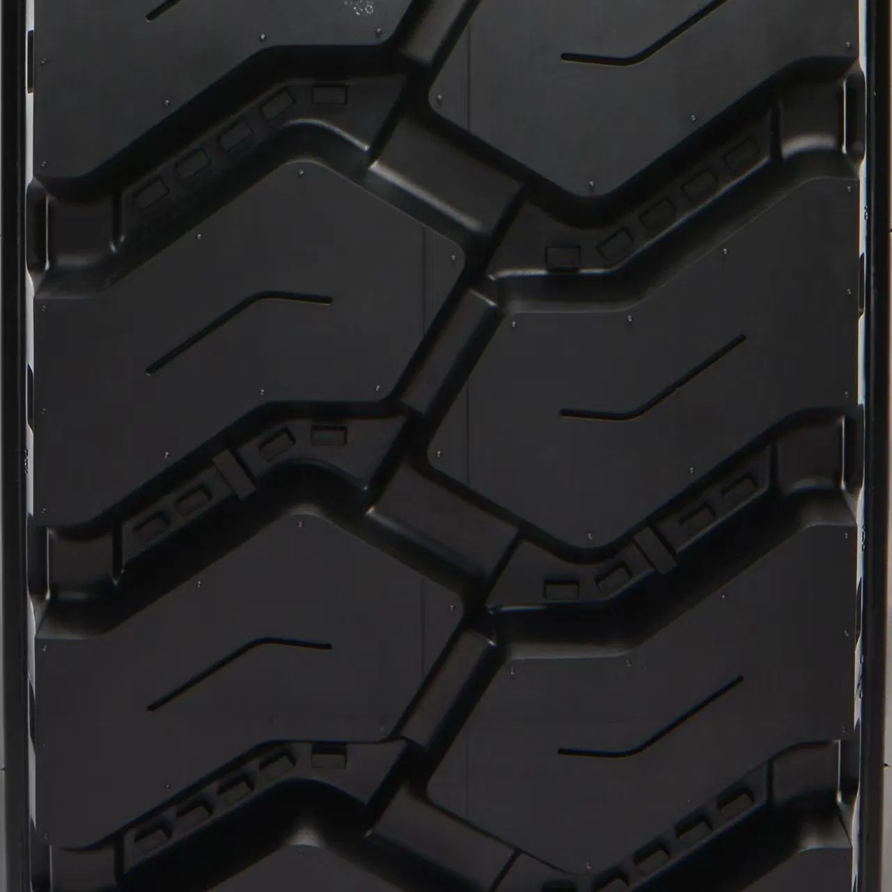 295/80R22.5 Joyall Factory Truck Tyre for Drive Position TBR