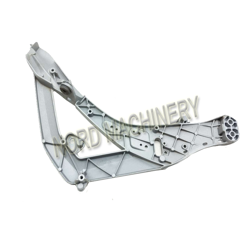 Литые опоры и кронштейны двигателя автомобиля