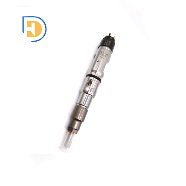 High Quality Qsb6.7 Diesel Engine Parts Fuel Injector 0445120007 2830957 2830954 2r0198133
