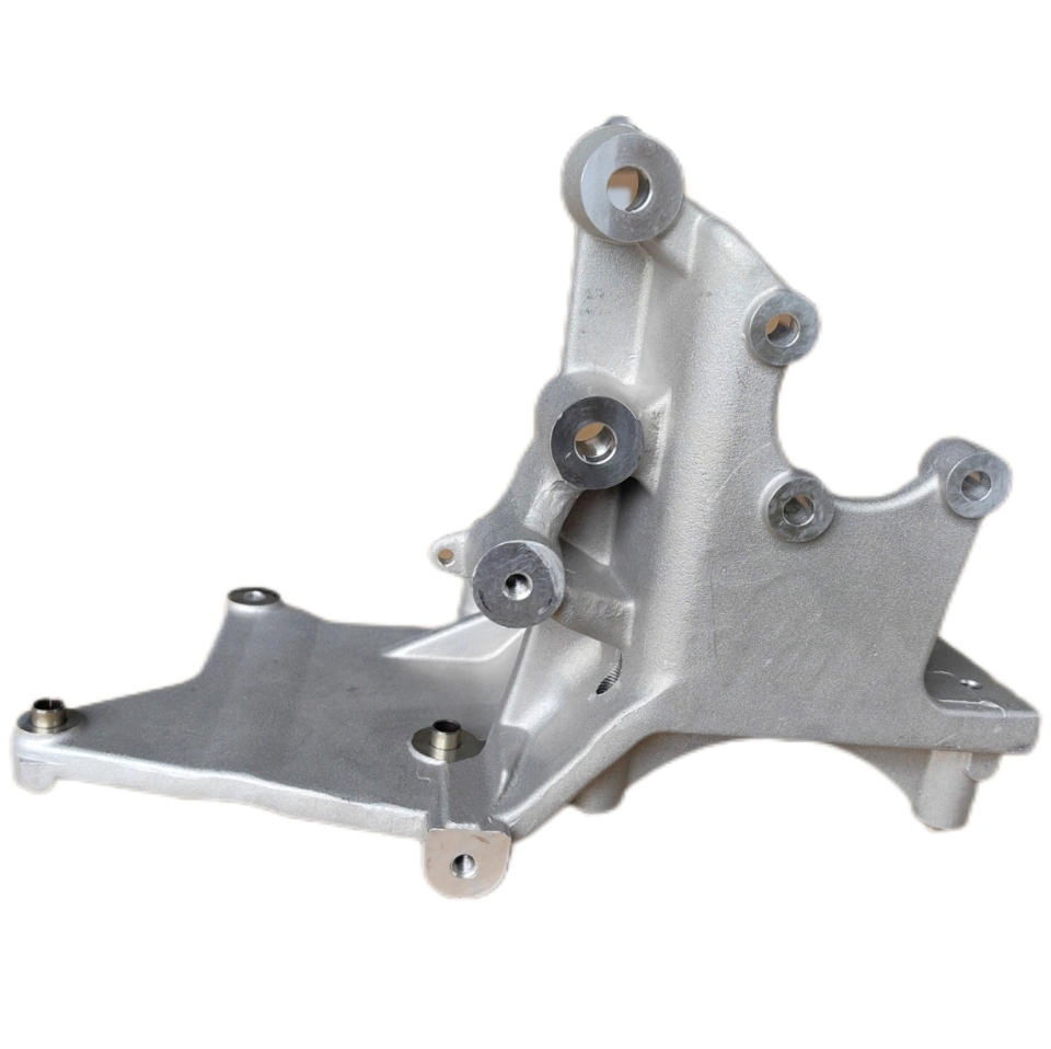 Кронштейны ГБЦ из алюминия, литьё под давлением и ЧПУ