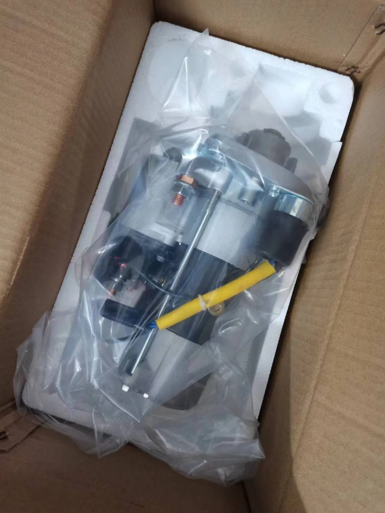 Стартер 24V 11T для Hino P11c (28100-E0300)