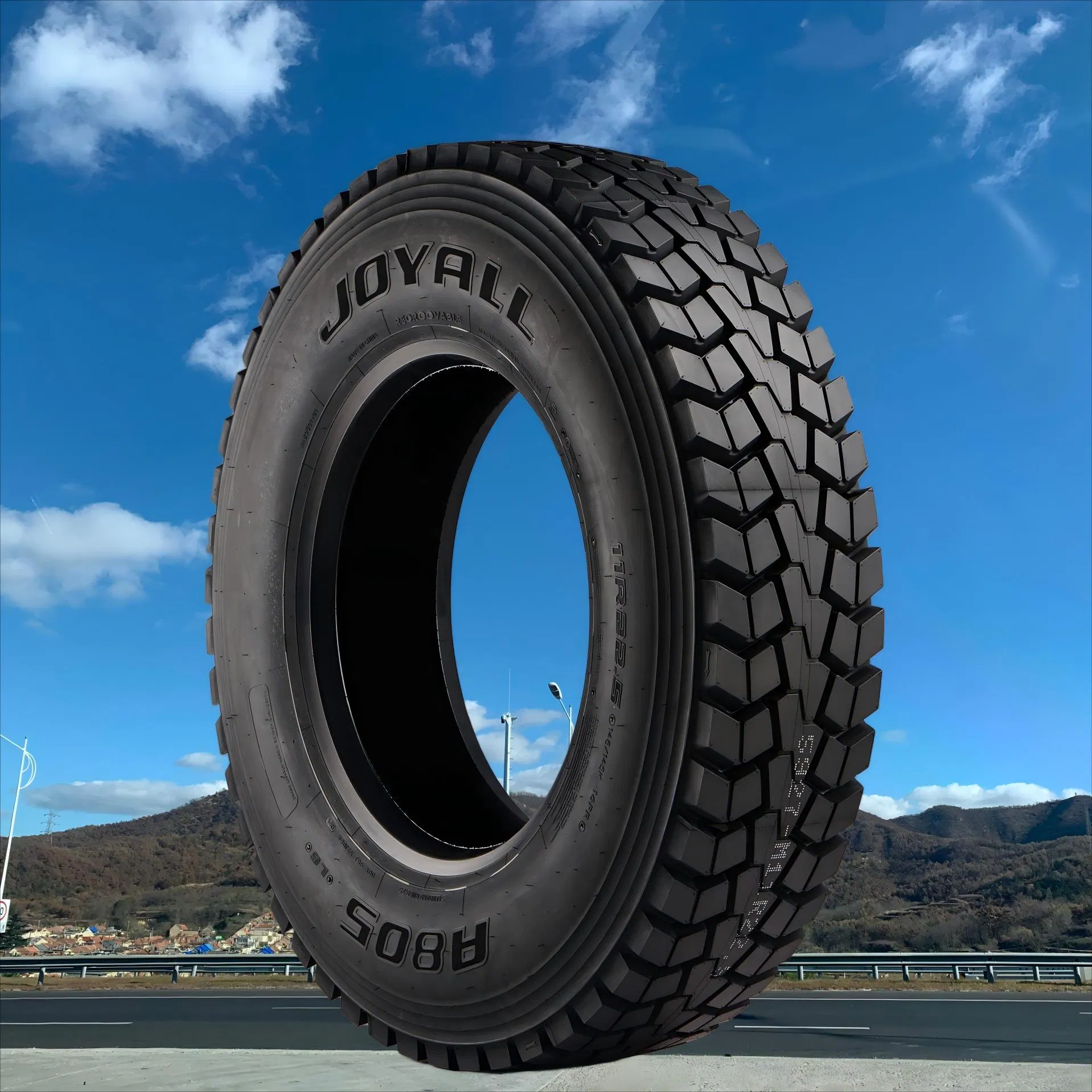 Premium 11R22.5 Joyall Truck Tire for Heavy-Duty Drive Applications