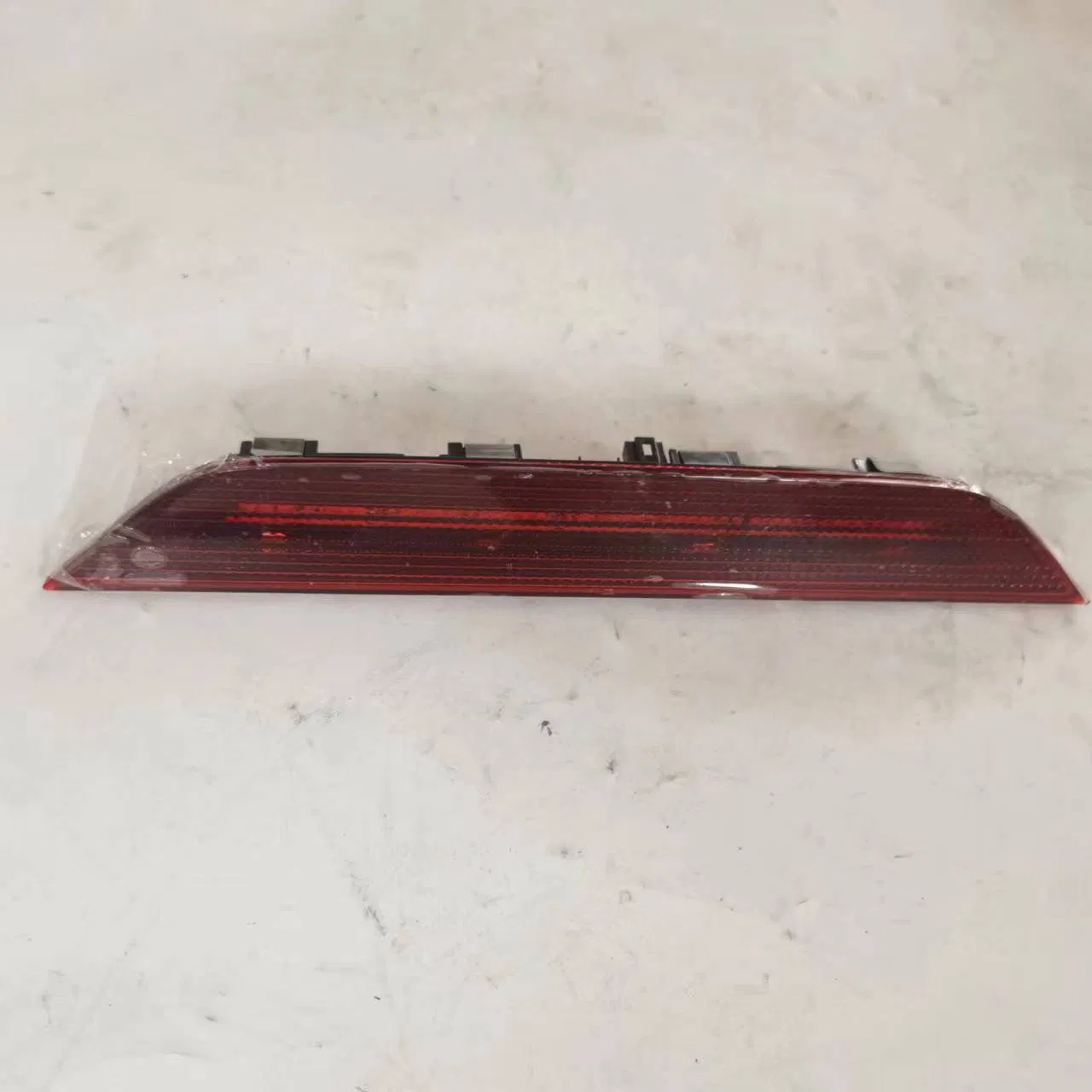 Стоп-сигнал Saic Maxus T60 C00128317