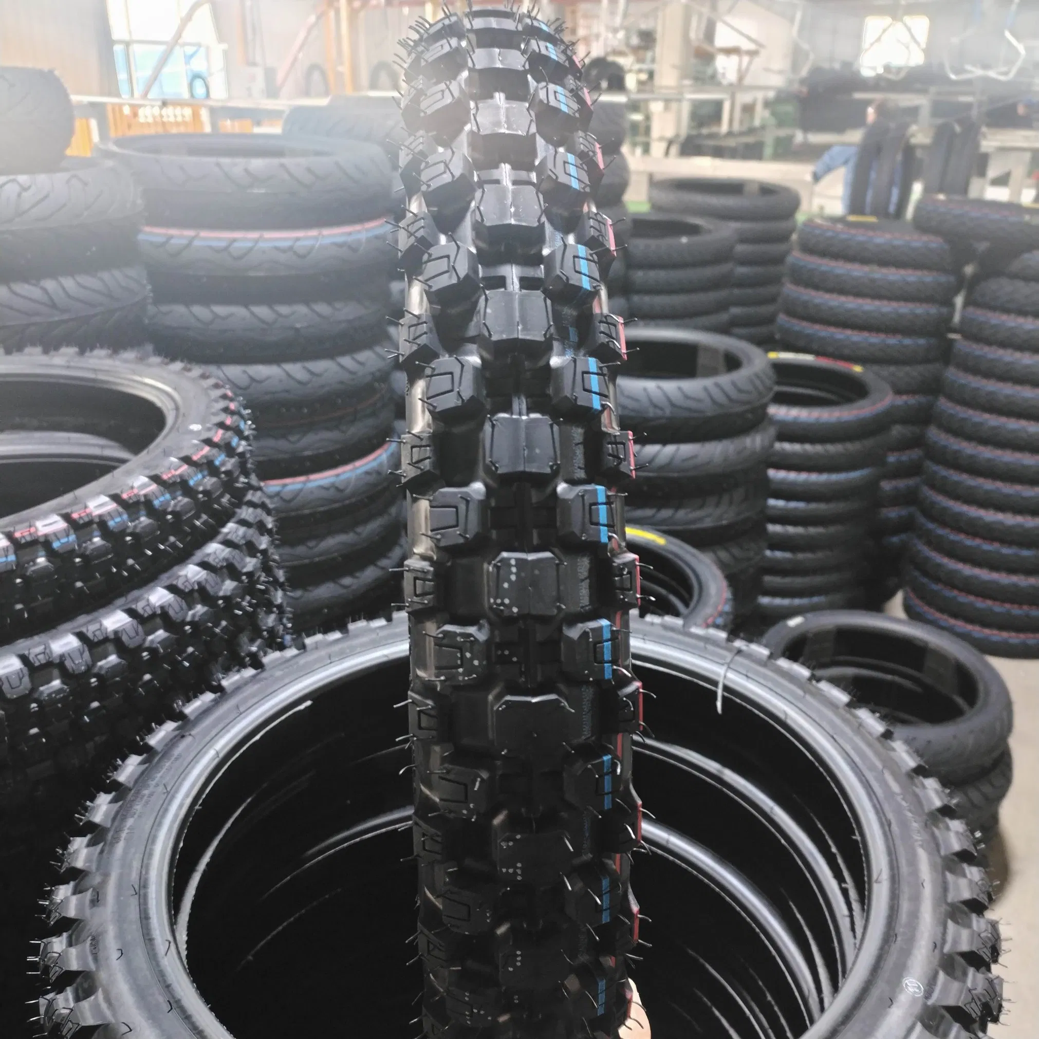 Шины для мотоцикла внедорожные 110/90-18, 300-18 и другие