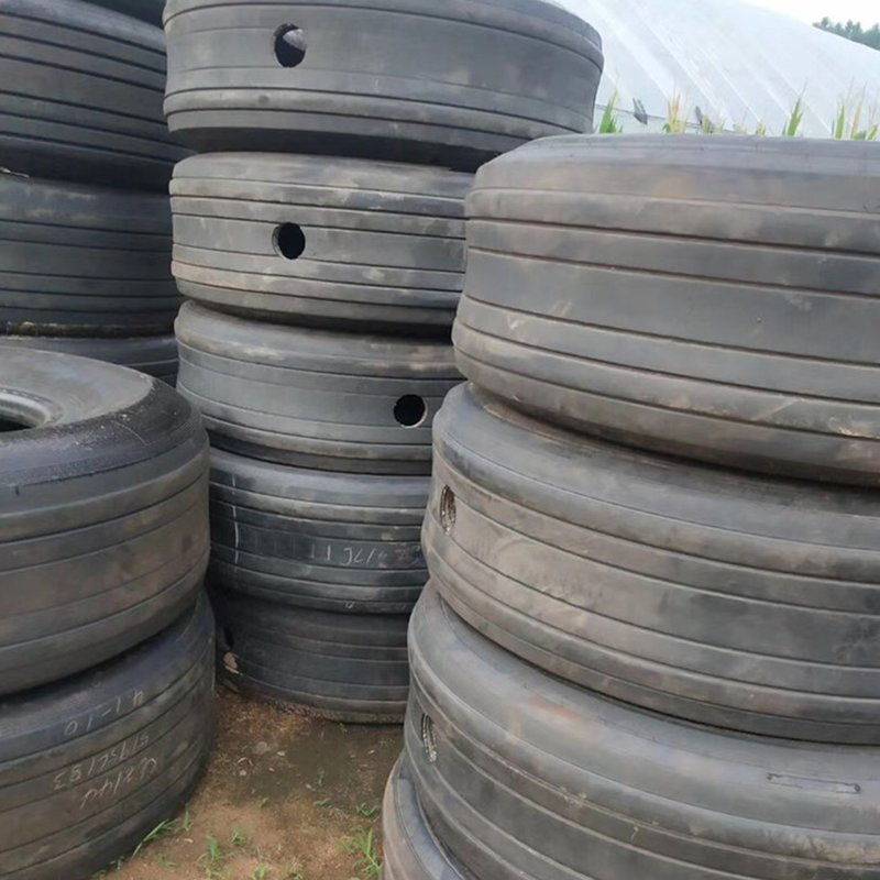 High Quality Used Airplane Tyres for Protect Ship Berthing at Wharf