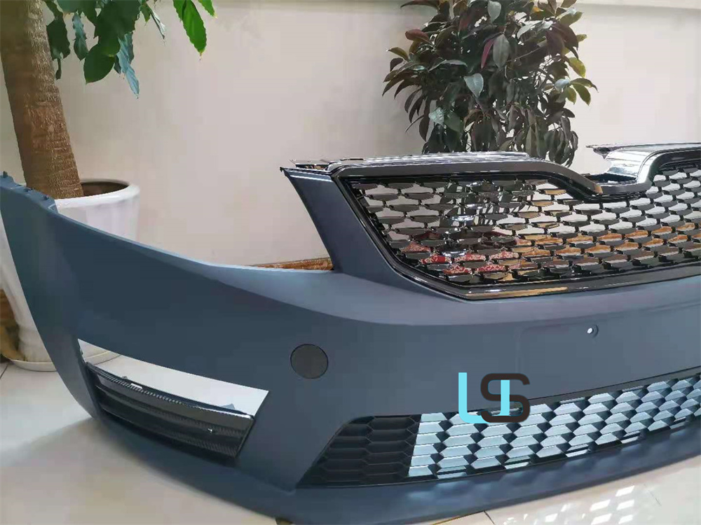 Auto Modified Front Bumper Grille Body Kit for Octavia A7 RS