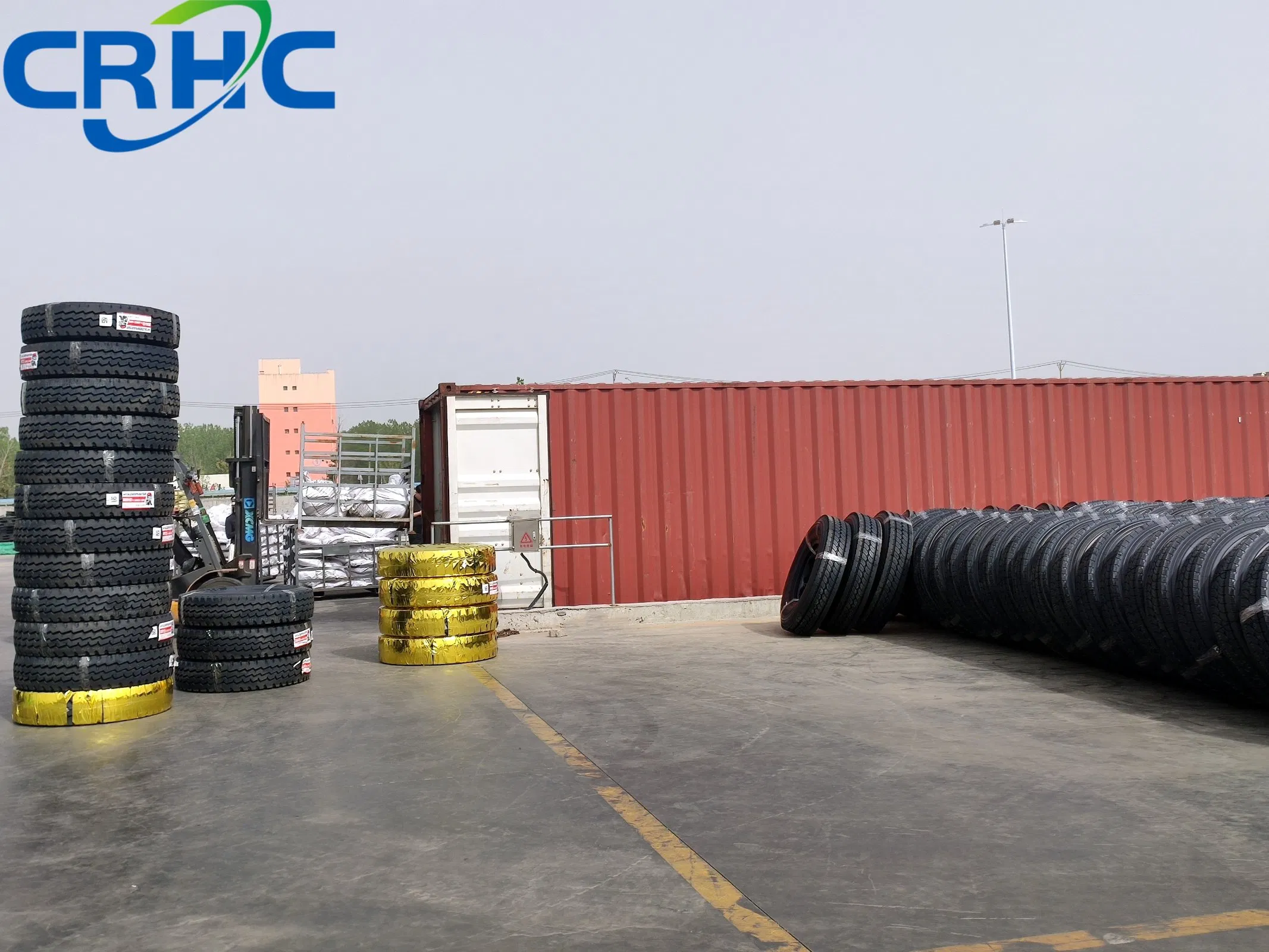 Бесшовная шина 7.00-12 AI для погрузчиков и техники