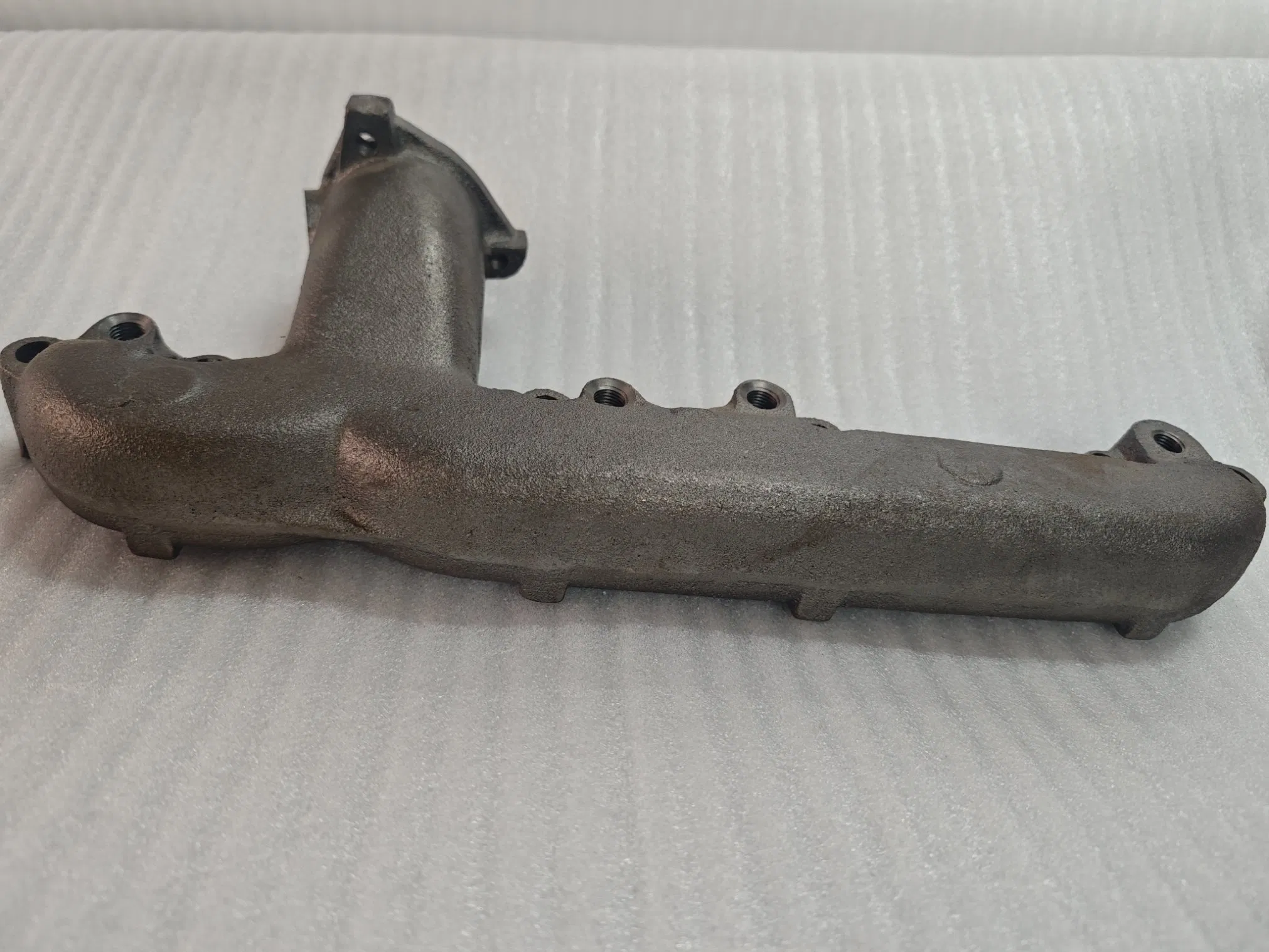 Регулируемый воздухозаборник для авто