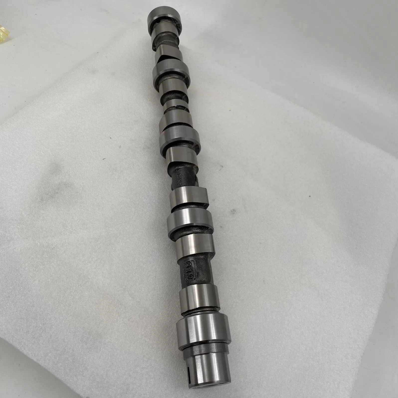 Распредвал 4BT дизельный премиум-класса для техники