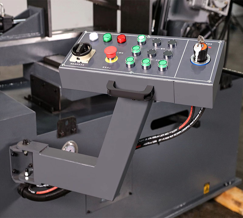 Угловая ленточная пила BS-460G