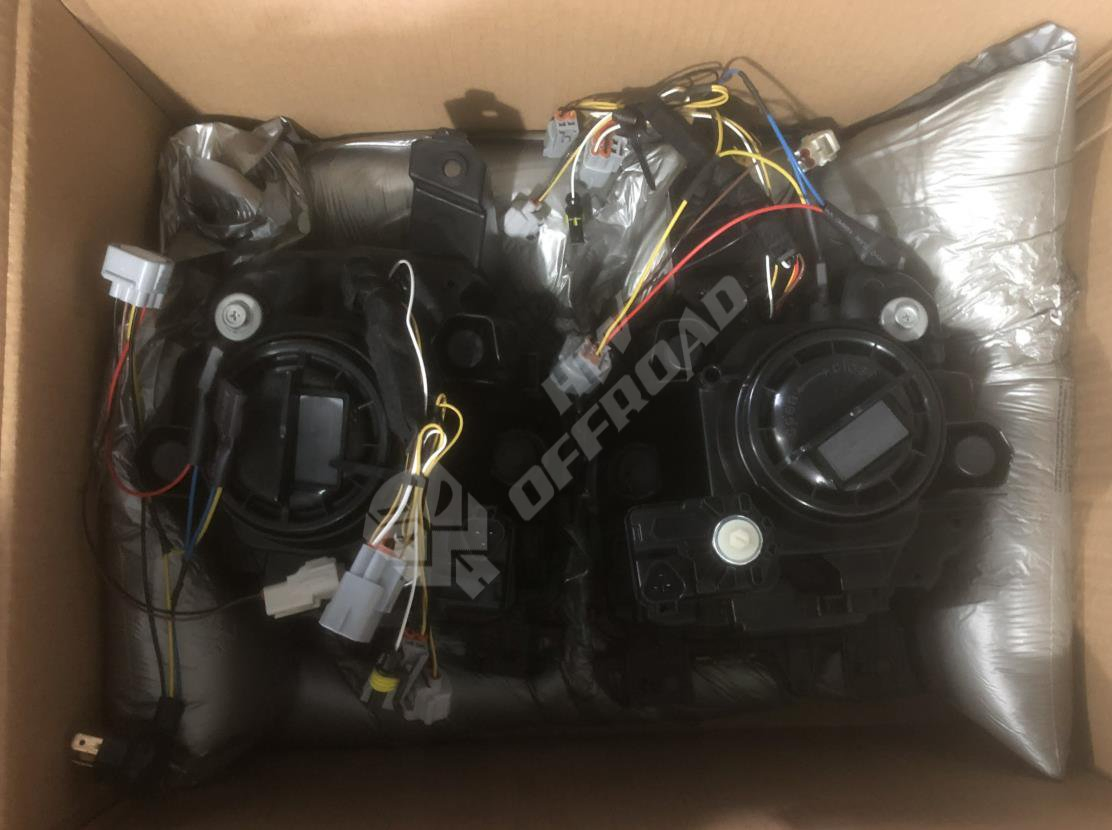 Светодиодные фары для Suzuki Jimny 2019-2023 с динамическими поворотниками