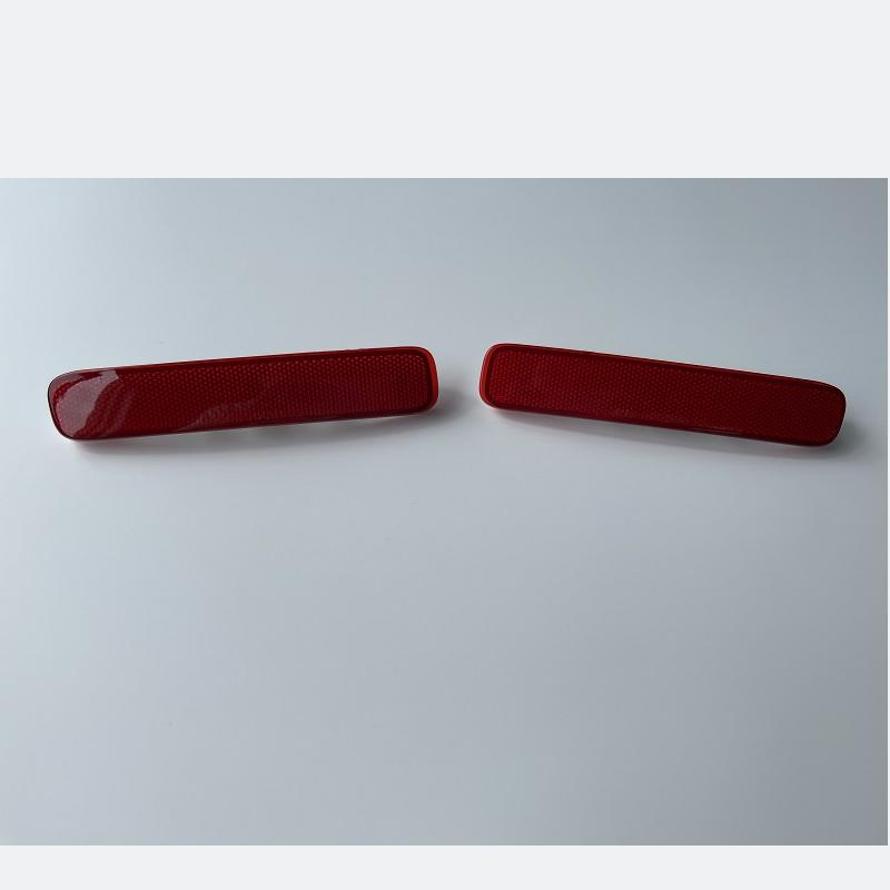 Задний бамперный отражатель Toyota Highlander 2012-2013