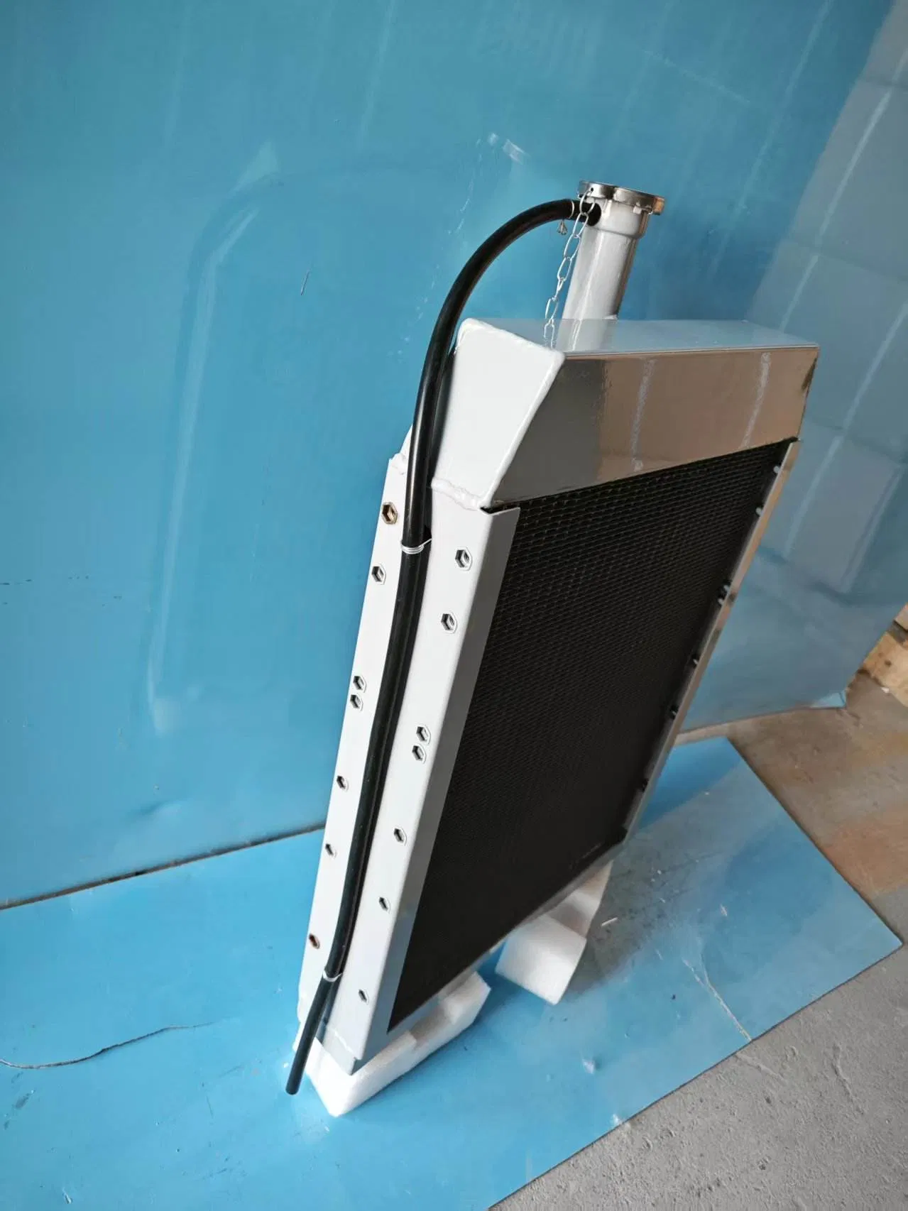 Радиатор Massey Ferguson 20 30 231 240 240p, алюминиевый