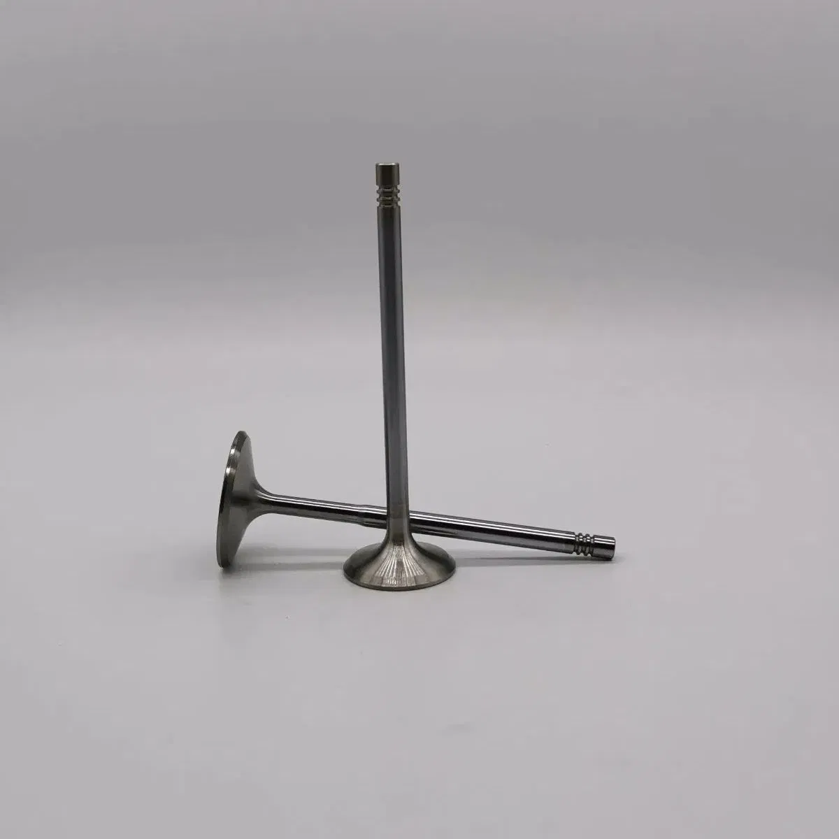 Клапаны двигателя впускные и выпускные Mercedes M278 M157