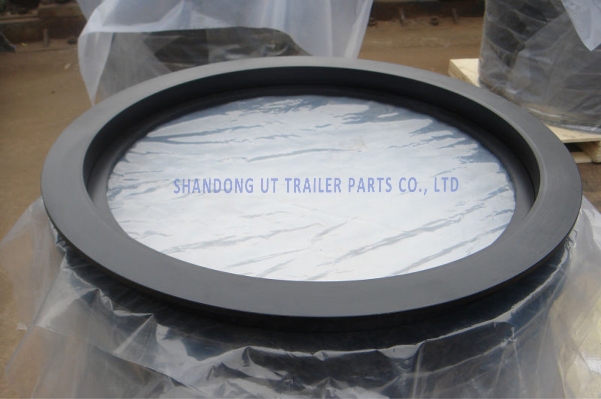 Опорно-поворотный подшипник BPW для прицепов UT1000-52Z