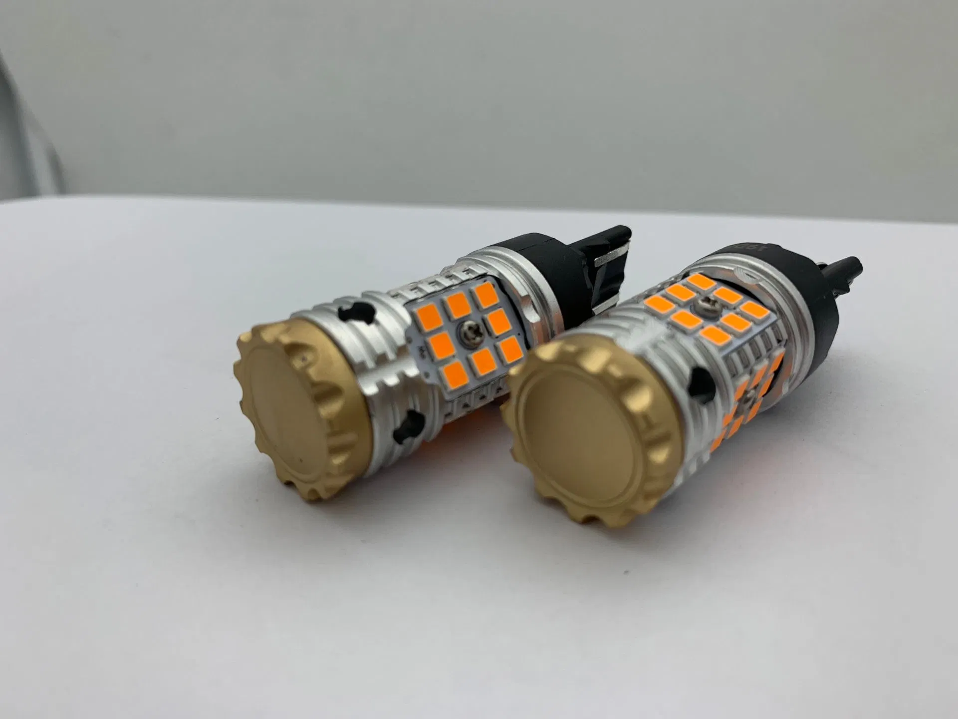 Светодиодная лампа указателя поворота G2 Switchback