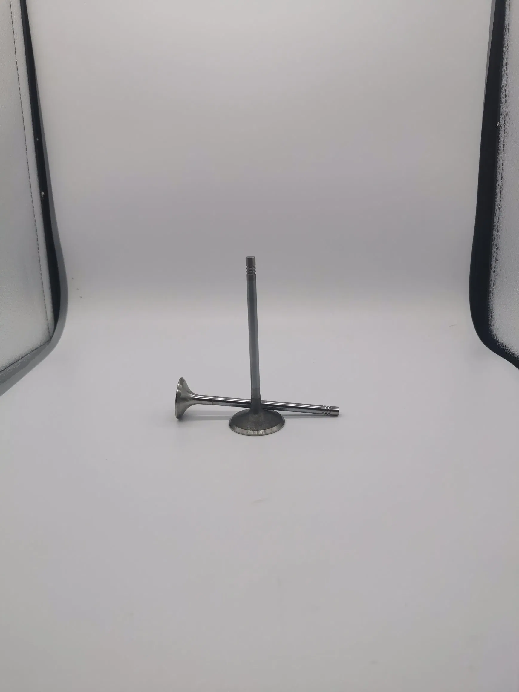 Впускные и выпускные клапаны двигателя Mercedes M272 M273