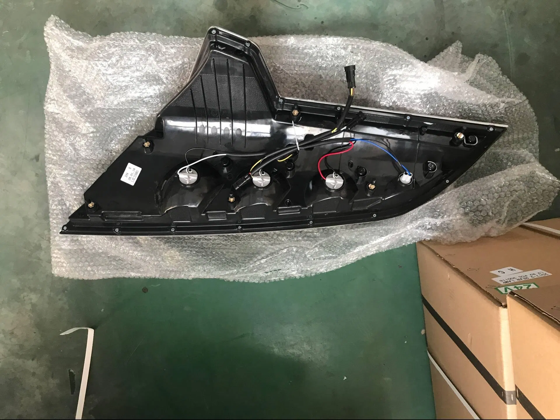 Adiputro Jetbus3 Spare Parts Back Rear Lamp Taillight Hc-B-2717