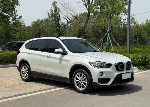 Стоп-сигнал Osram W5W для авто, водонепроницаемый