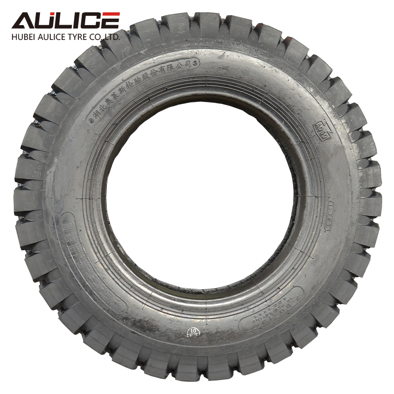 Грузовая шина Long Life 7.50-16 с защитой от проколов