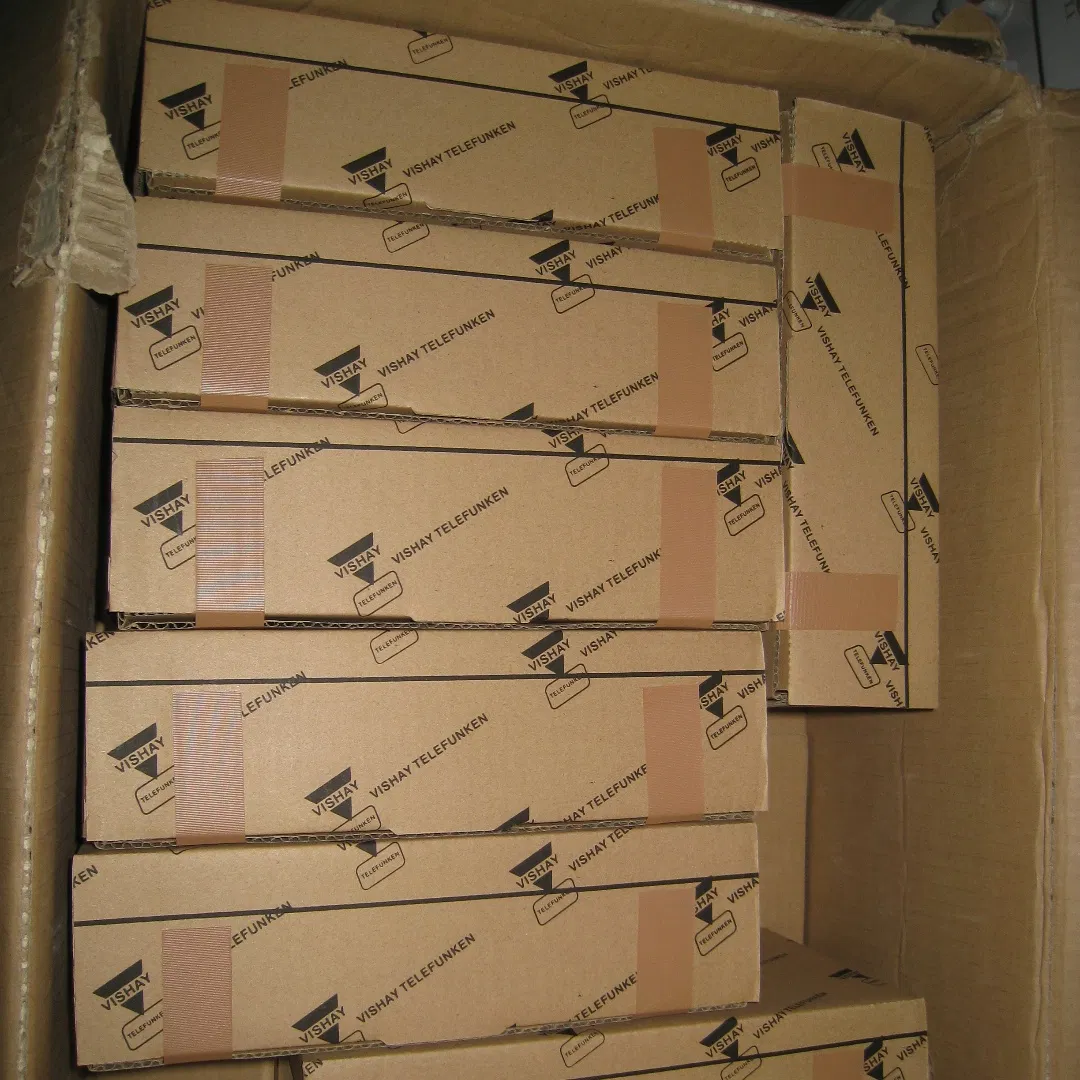 TPS72325dbvr Automotive 200-Ma, Negative, Adjustable Low-Dropout Voltage Regulator with Enable