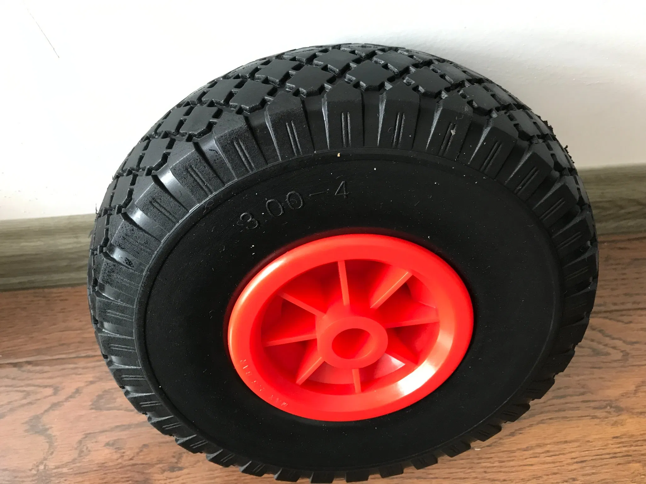 Колесо PU 300-4 с пластиковым ободом для тележек