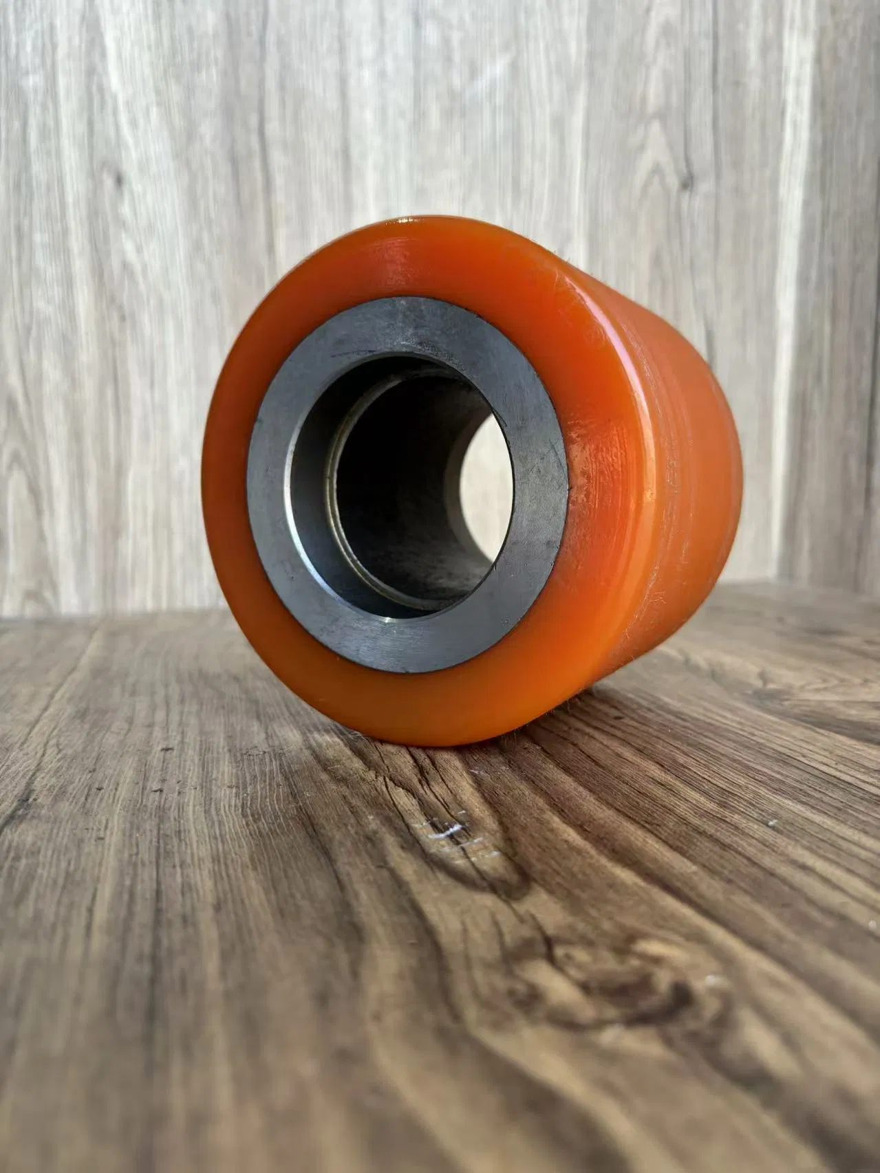 Ведущее полиуретановое колесо для погрузчика Xilin, Linde, Hyster, Mima