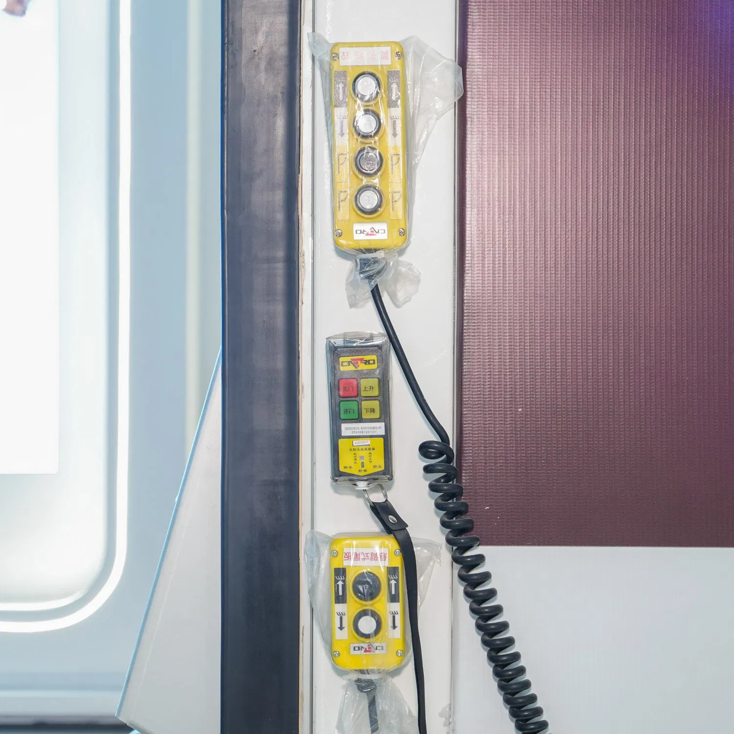 2t Tail Lifting Plate Designed for Cargo Trucks Loading Unloading Steel Hydraulic