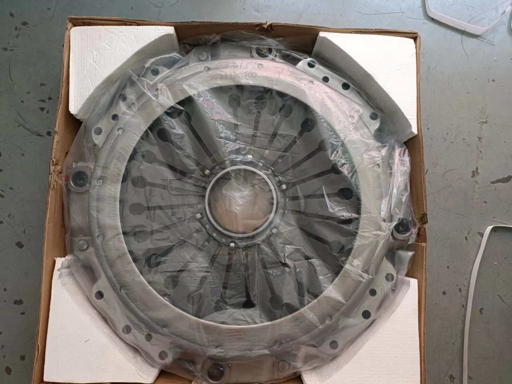 Диски и пластины сцепления для грузовиков HOWO