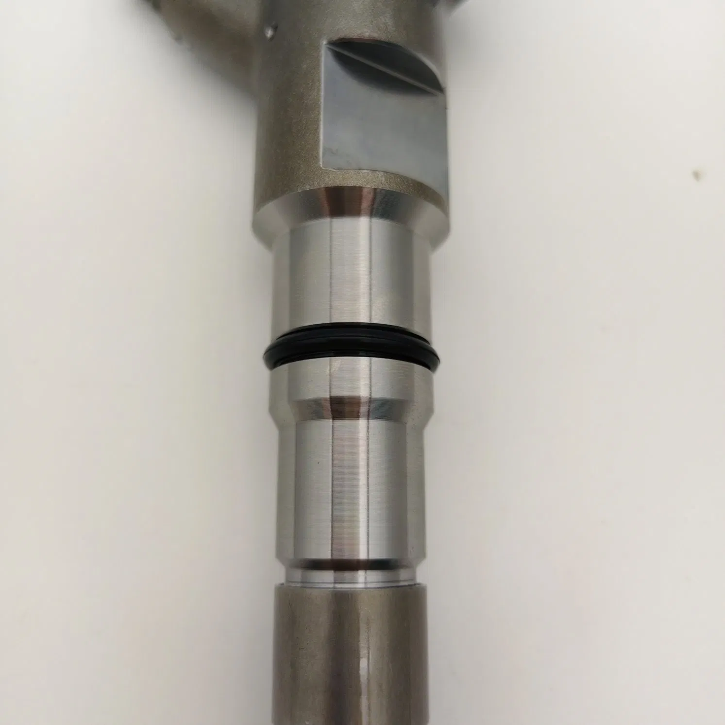 China Manufacture Hight-Quality Fuel Injectors Nozzle 0445120153 0445110193 0445110217 0445110437 0445110468 Injector Nozzle