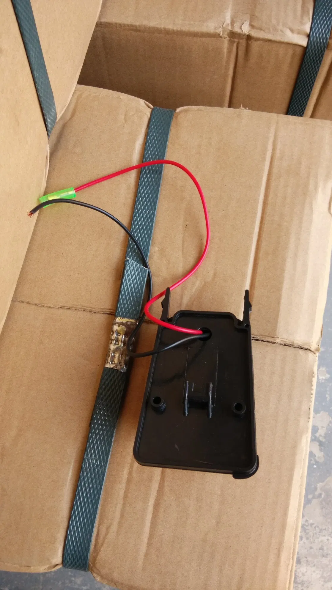 Лампа верхняя 1623726/1623727 для грузовиков Volvo FL7, FL10, F12, FH12