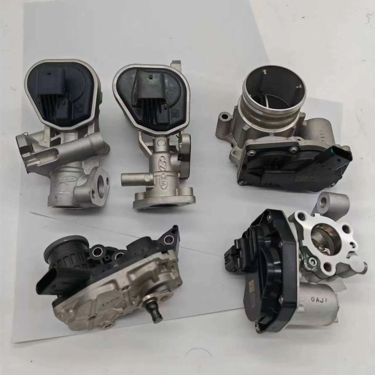 Клапан рециркуляции выхлопных газов Hyundai Sonata 28810-2M830