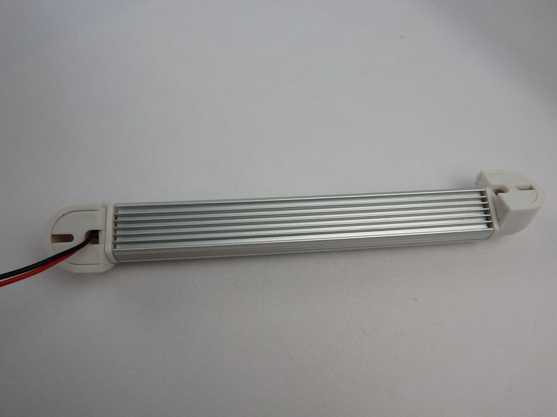 Светодиодный потолочный светильник для грузового фургона