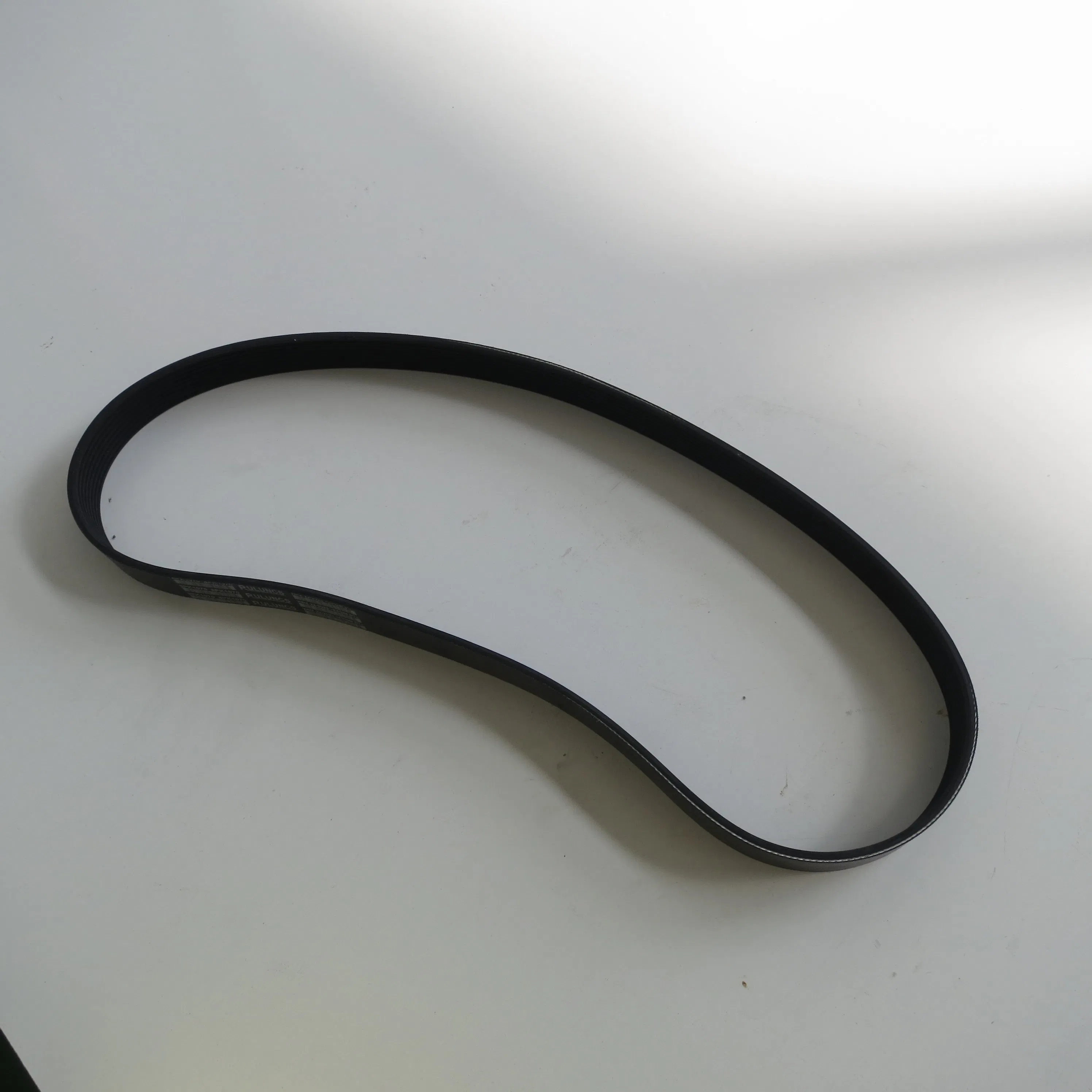 Ремень вентилятора 8PK1070 для двигателя Cummins