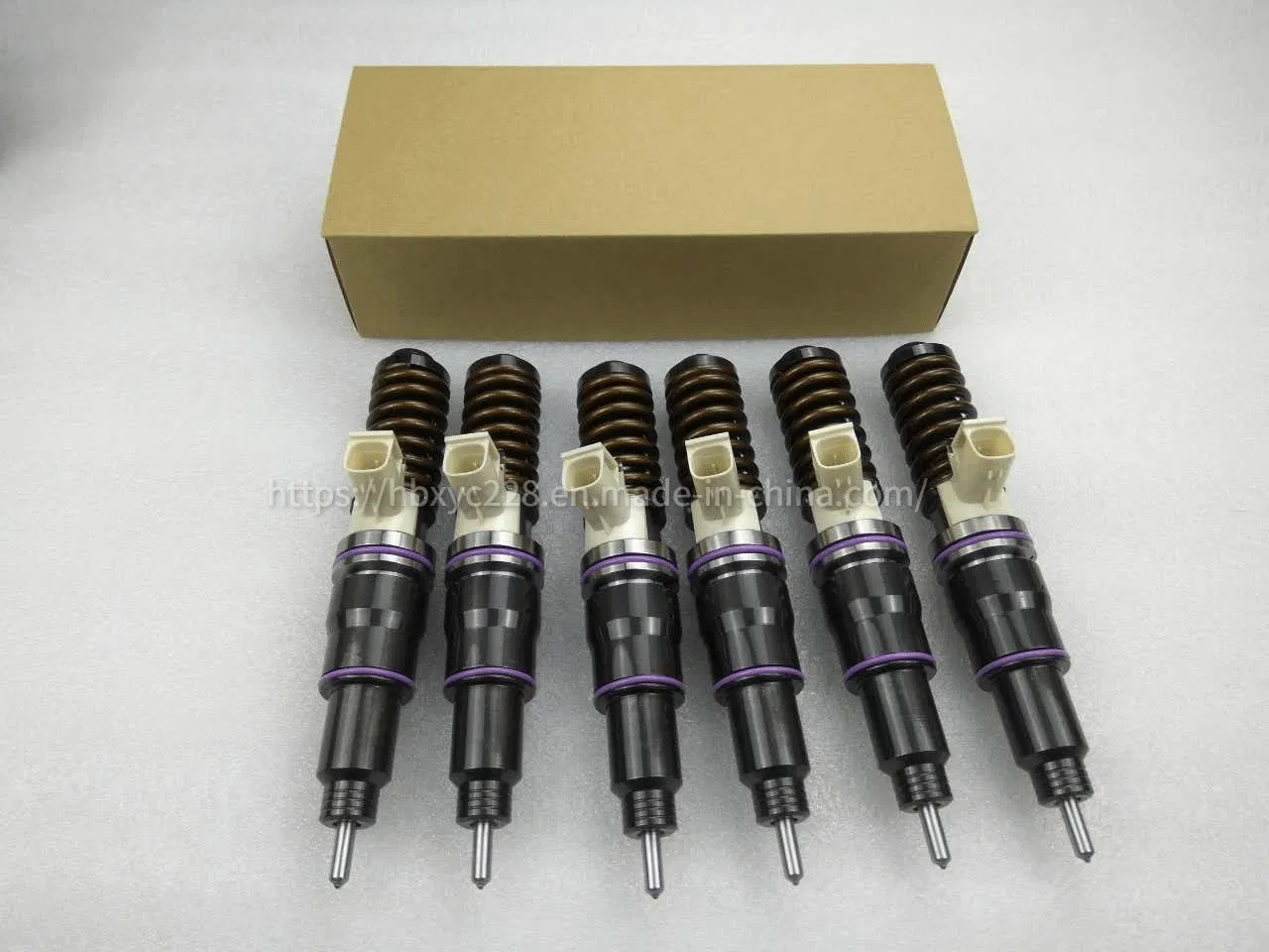 High Quality 21371673 Bebe4d08002 Fuel Injector for MD13 High Power Engine