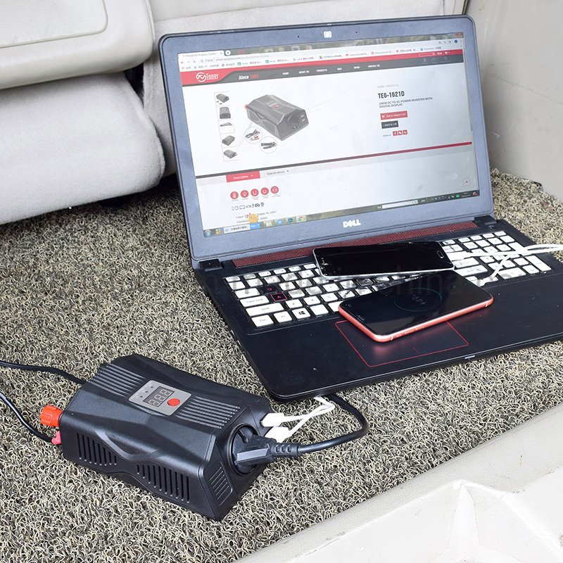 Автомобильный инвертор 12V в 220V 200W с USB и дисплеем